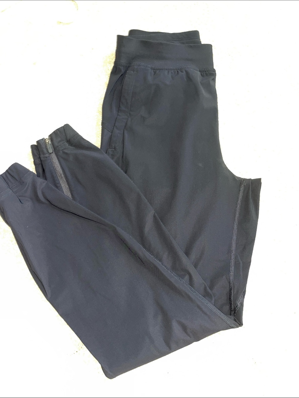 Lululemon Adapted State High-Rise Jogger | LW5CVMS | size 4, black | OVA logo
